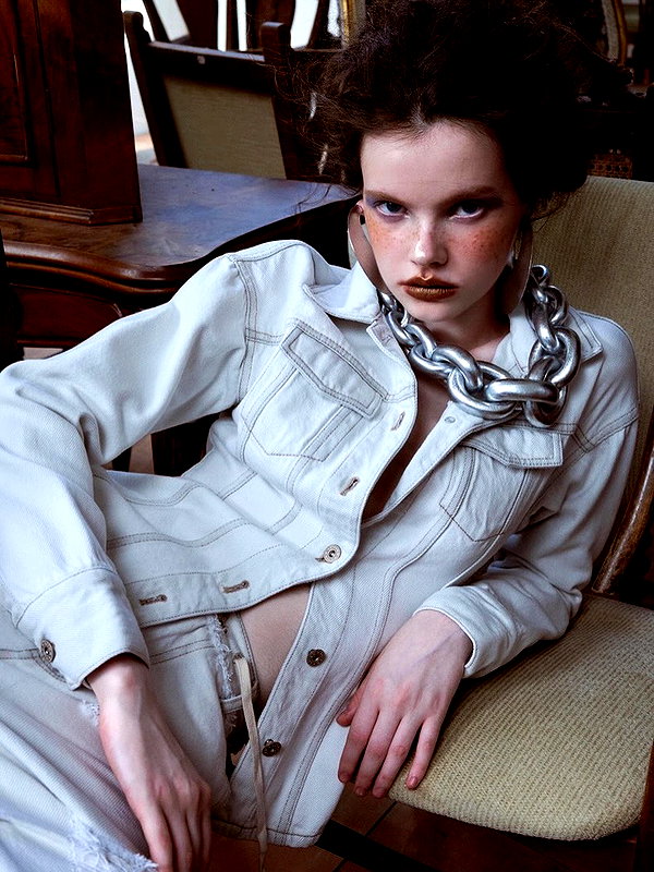 fair_mua instagram image archive image