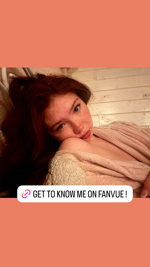 livia._.paige instagram image archive image