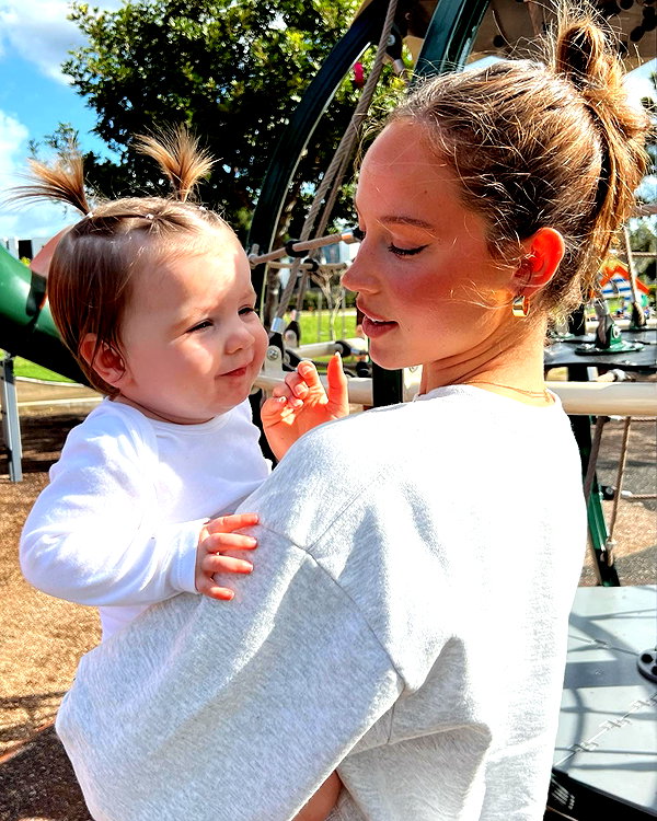 olivia.mathers instagram image archive image