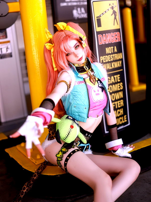 duckie.cos instagram image archive image