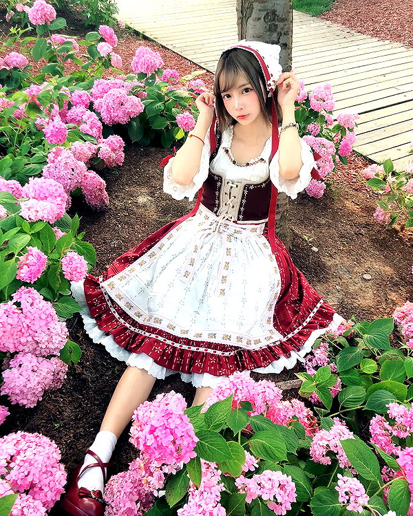 erokochiba instagram image archive image