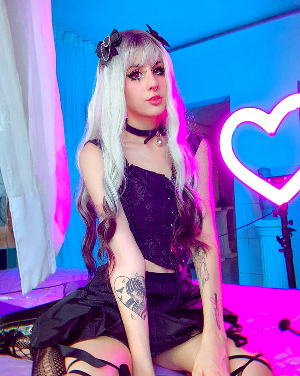 jadelaverne instagram image archive image