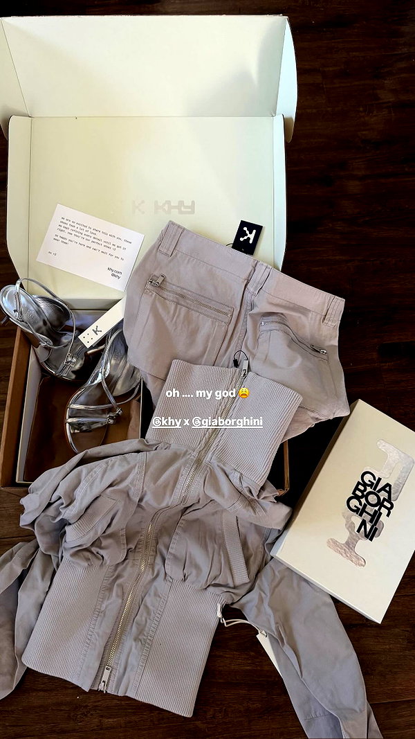 kyliejenner kyliejenner archive image