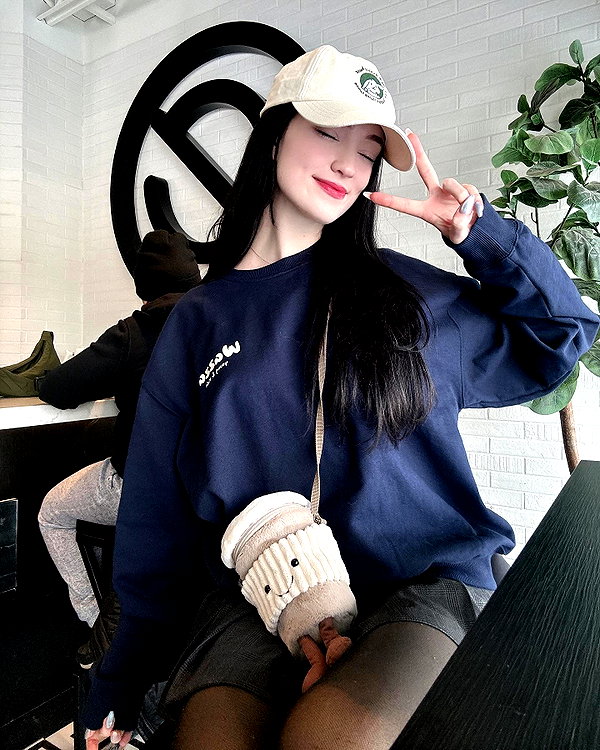 1uvgabi instagram image archive image