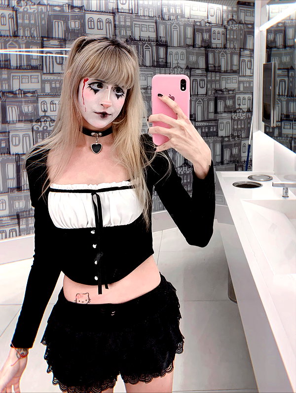 jadelaverne instagram image archive image