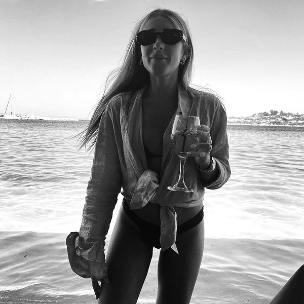 annezivi instagram image archive image