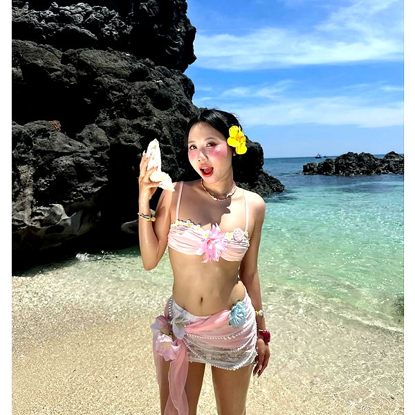 lyhythuedoxinh instagram image archive image