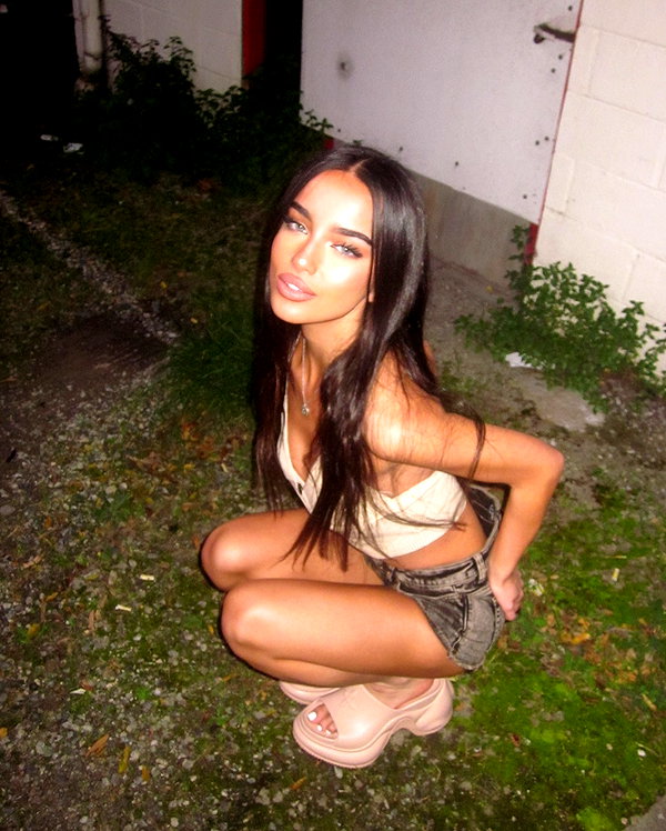 ellachristo instagram image archive image