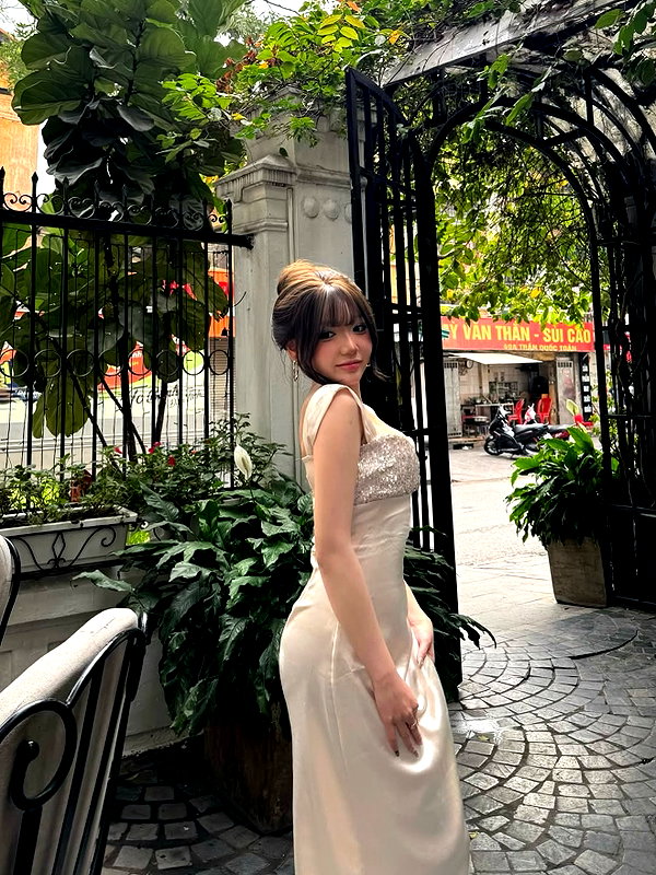 lyhythuedoxinh instagram image archive image