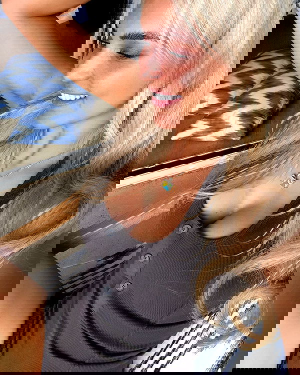 alexis.blond alexis.blond archive image