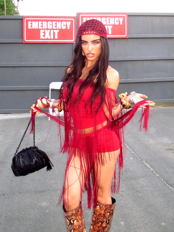 ellachristo instagram image archive image