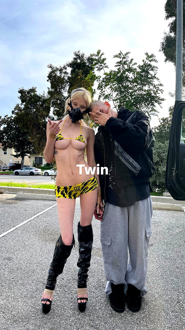 ch111oe instagram image archive image
