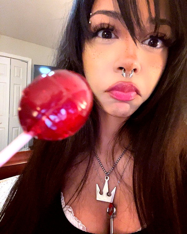 twodollie instagram image archive image