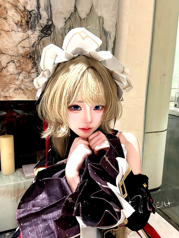 gallery_cosplayer instagram image archive image