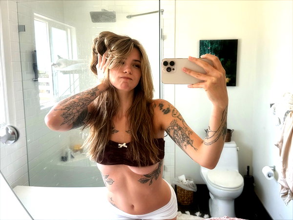 natalieexking instagram image archive image