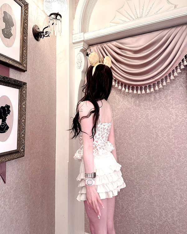 1uvgabi instagram image archive image
