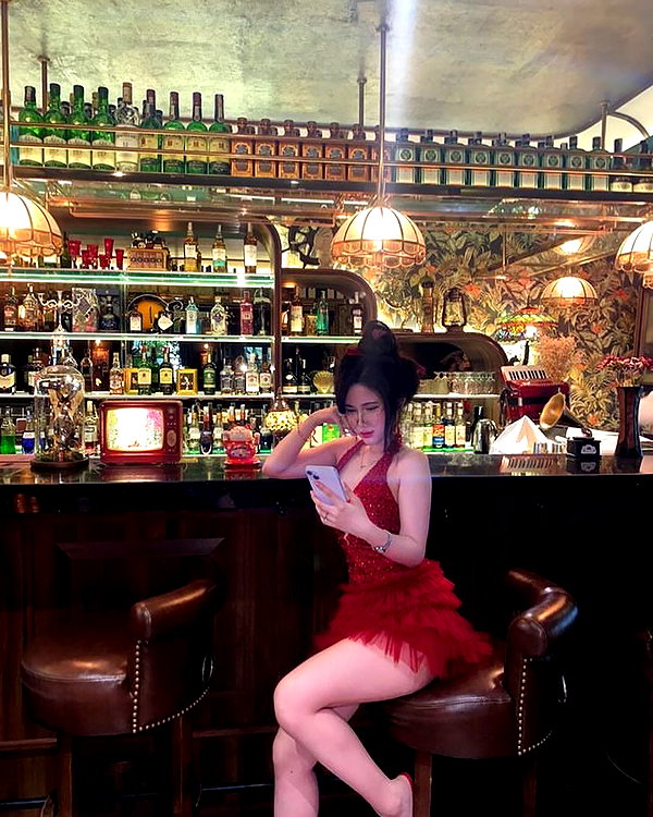 lyhythuedoxinh instagram image archive image