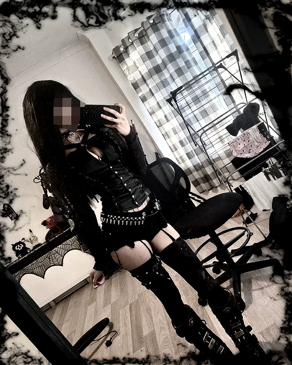 nylthria instagram image archive image