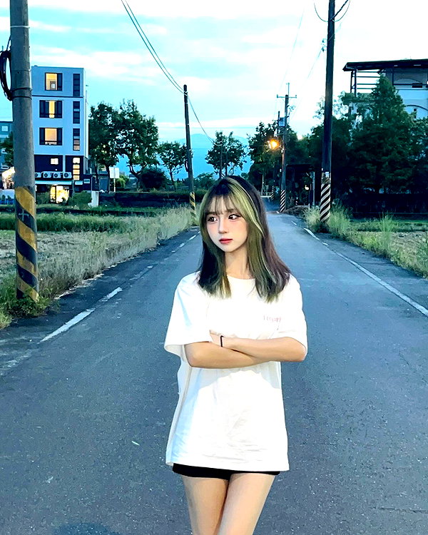 52._.0921 instagram image archive image