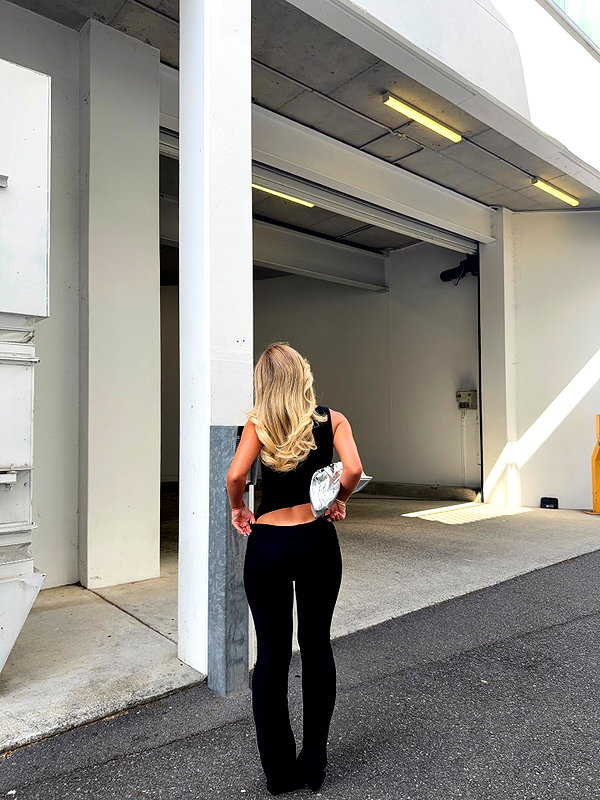 allieauton instagram image archive image
