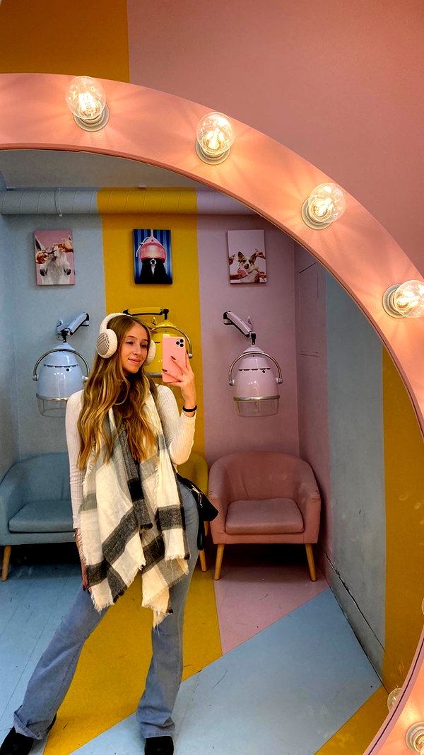 shani.zeltzer instagram image archive image