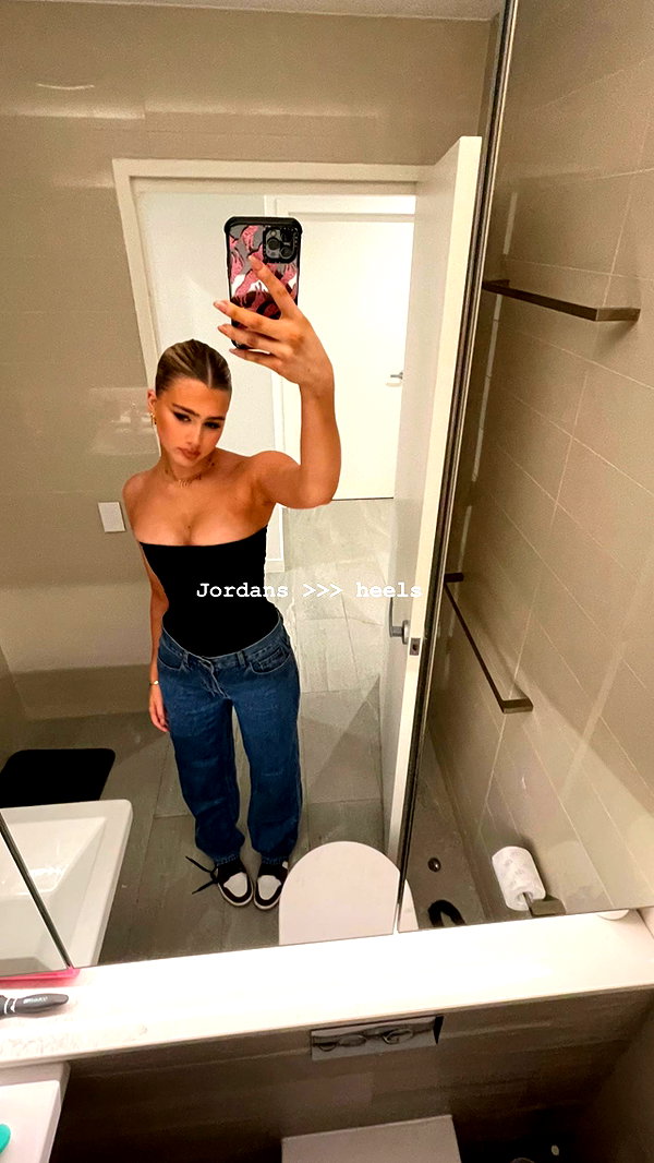 sophadophaa_ instagram image archive image