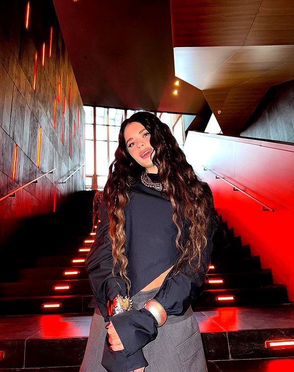 kira.timraleeva instagram image archive image