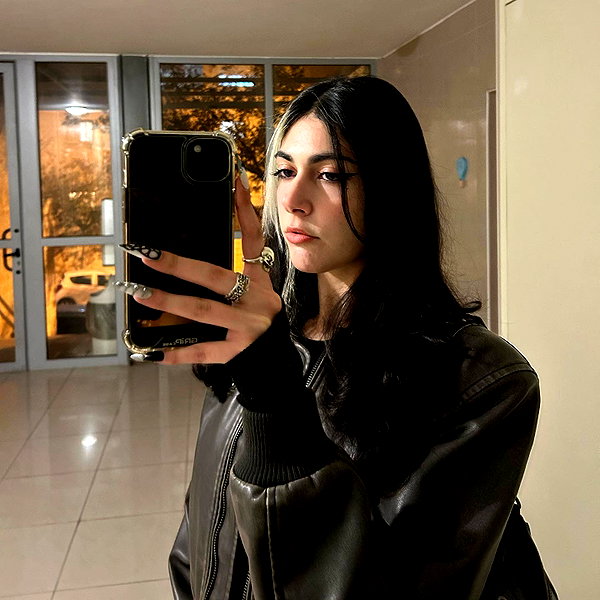 ayash.hila instagram image archive image
