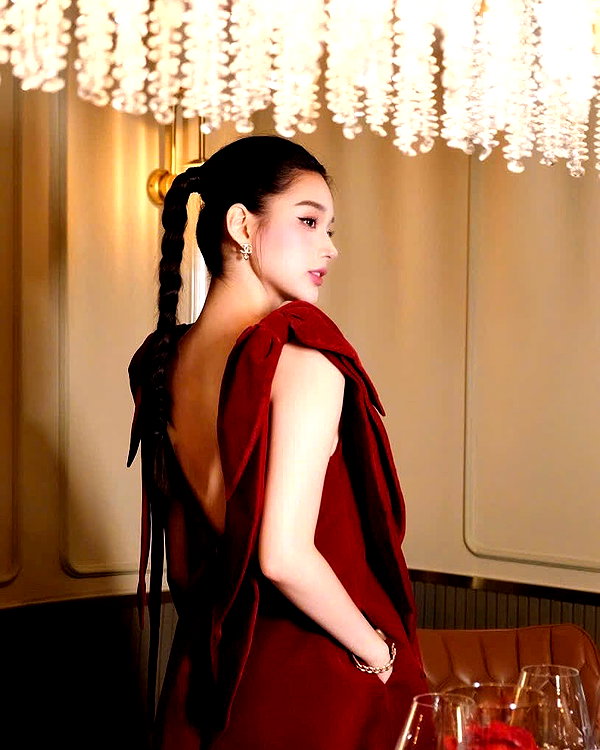 lyhythuedoxinh instagram image archive image