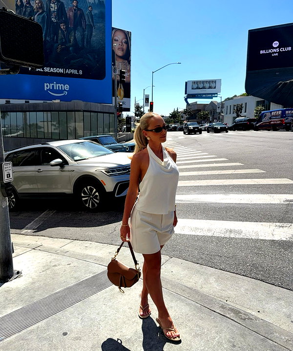 allieauton instagram image archive image