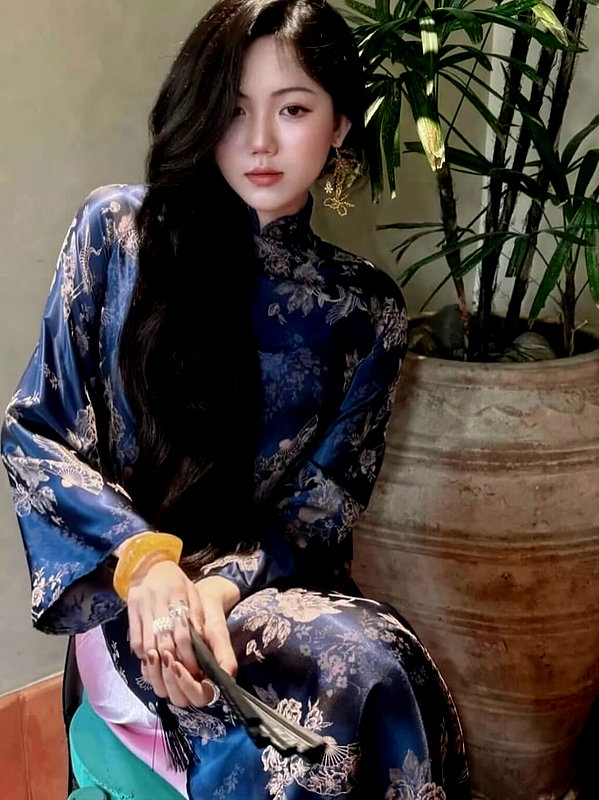 lyhythuedoxinh instagram image archive image