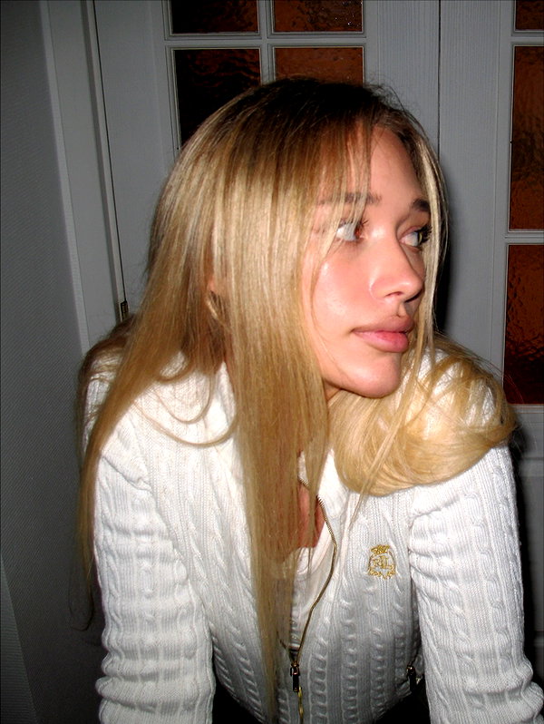 avestanova instagram image archive image