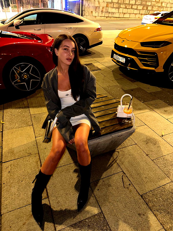 veroni22ka instagram image archive image