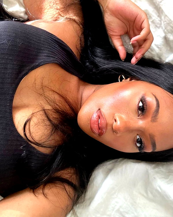 baddiesessence instagram image archive image
