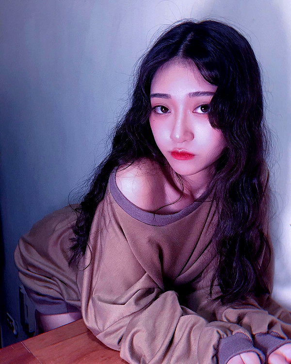 ge.more_x instagram image archive image