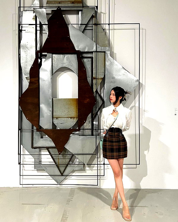 erokochiba instagram image archive image