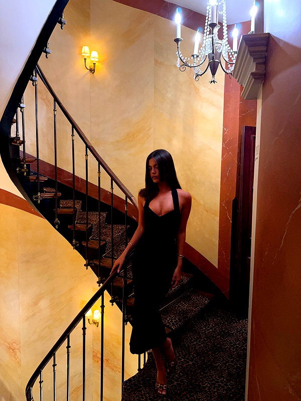 oliviaphillipps instagram image archive image