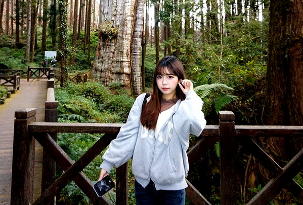 2.hui__ archive image