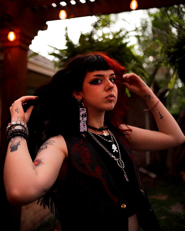yeahimcaroline instagram image archive image