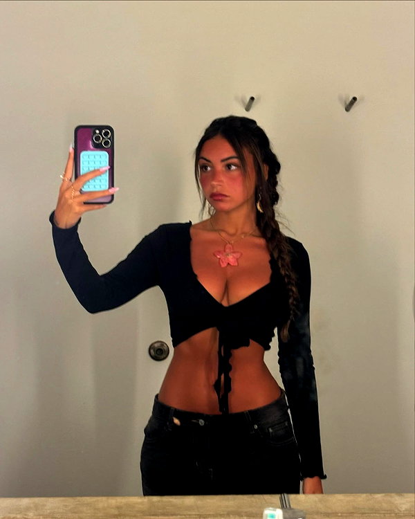gabimfmoura instagram image archive image