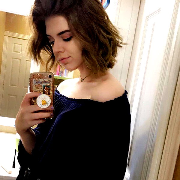 yeahimcaroline instagram image archive image