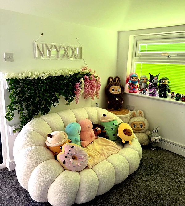nyyxxii_official instagram image archive image