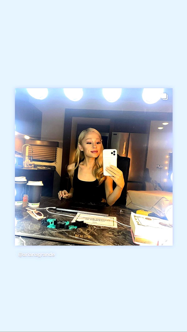 arianagrande instagram image archive image