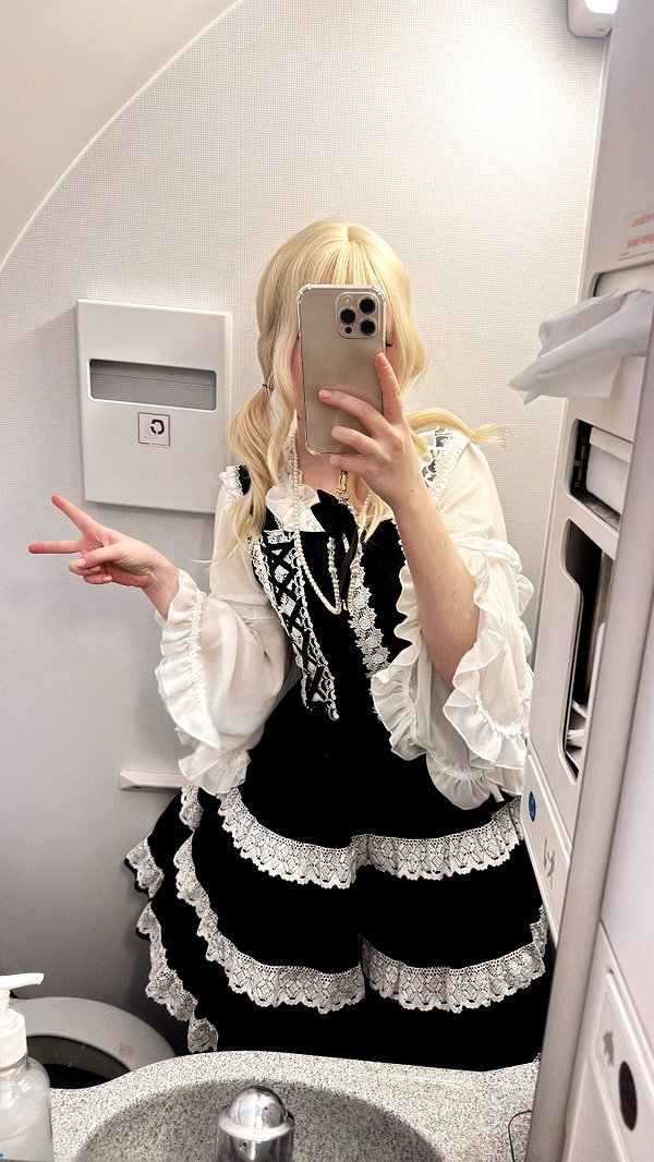 alina_thedoll instagram image archive image