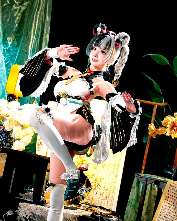 xier_cos instagram image archive image