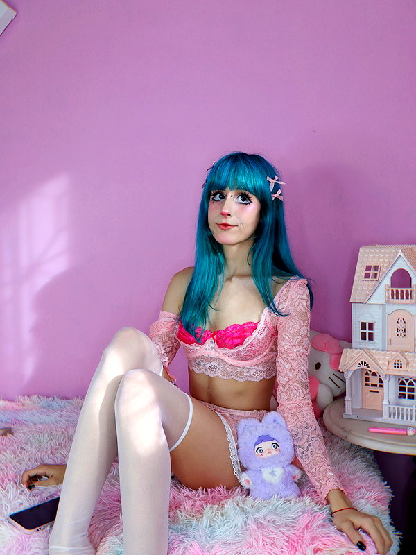 jadelaverne instagram image archive image