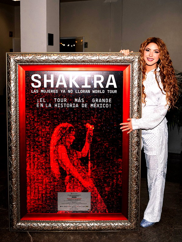 shakira instagram image archive image