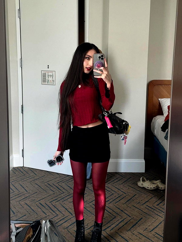 beebeeasmr18 instagram image archive image