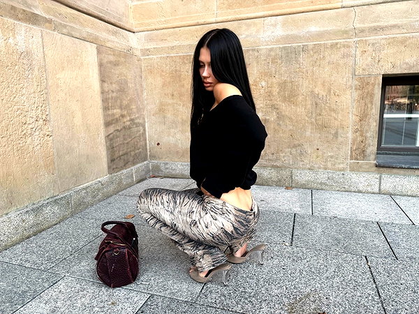 karolinaawasik instagram image archive image