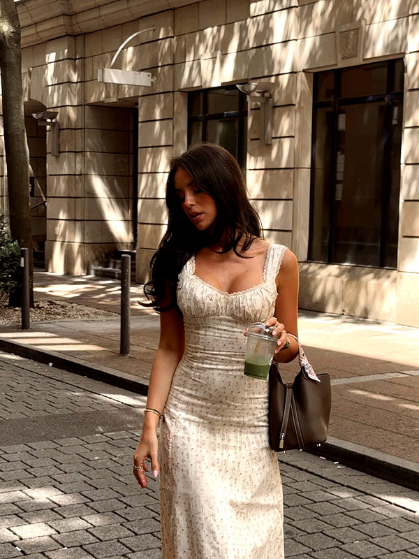 zoeliss instagram image archive image